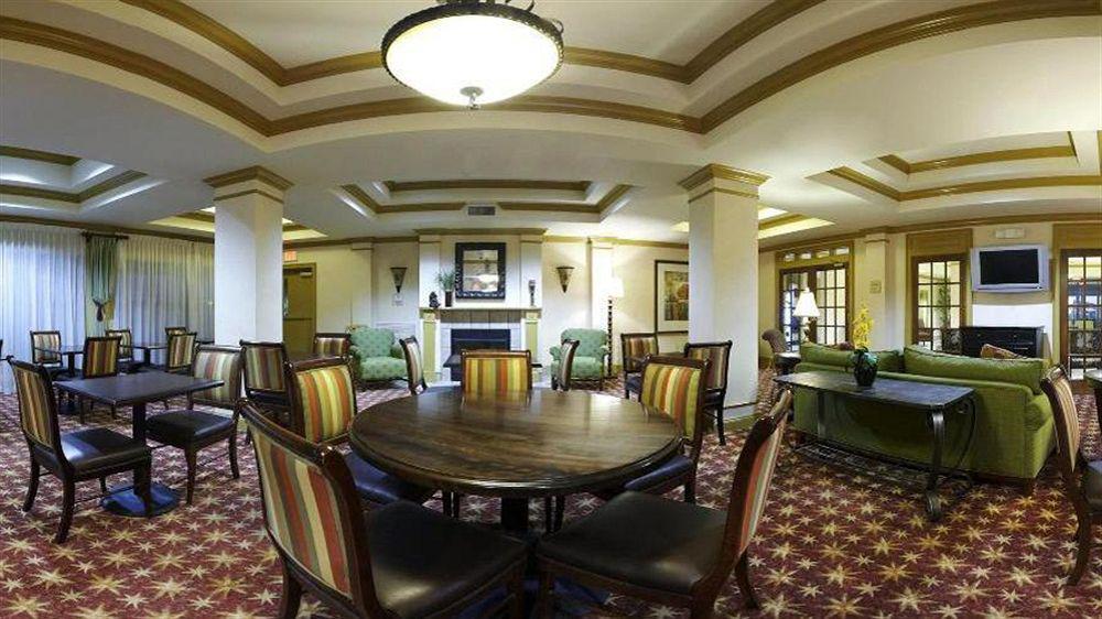 Holiday Inn Express Hotel & Suites Pell City Exteriör bild