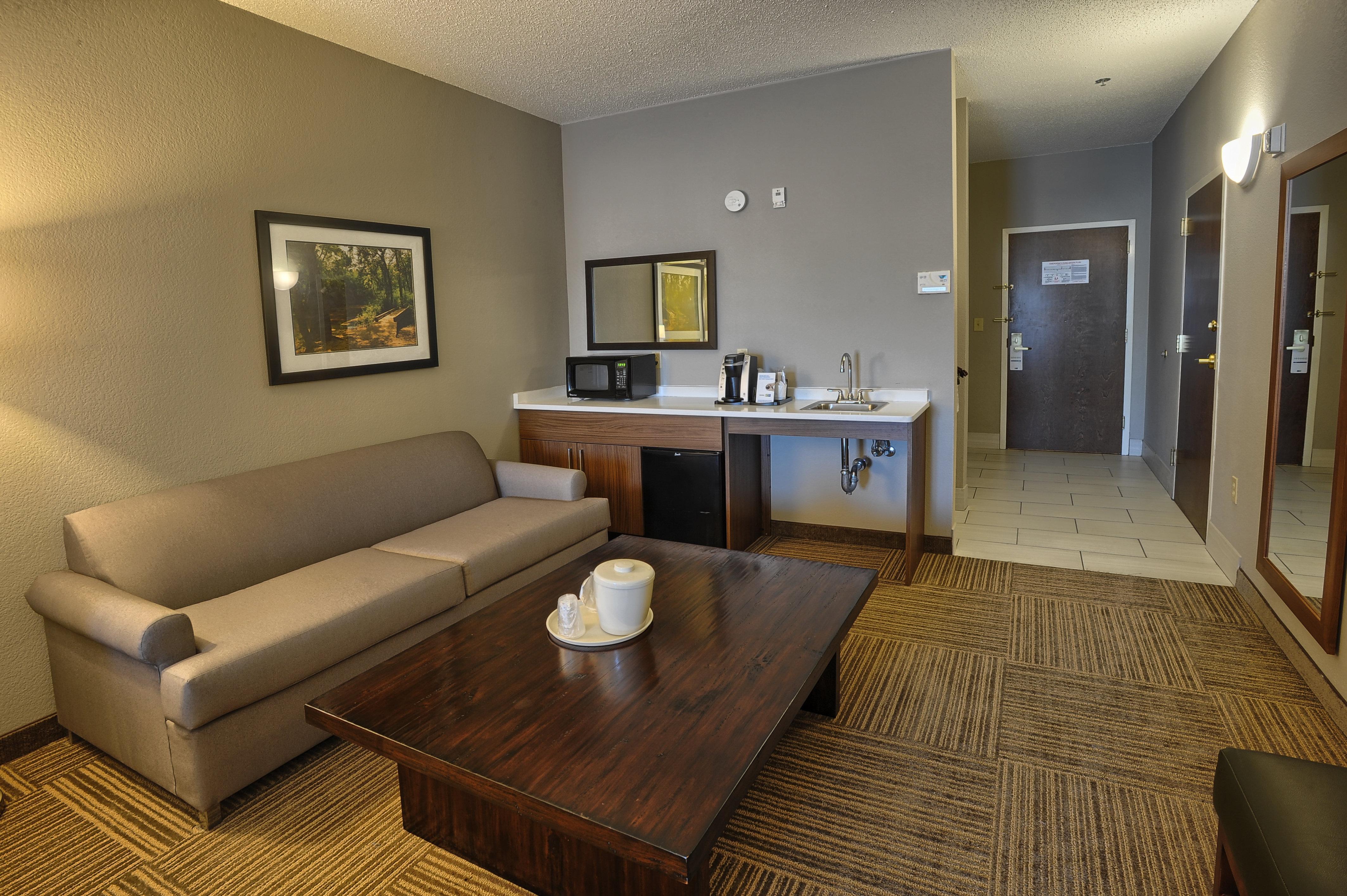 Holiday Inn Express Hotel & Suites Pell City Exteriör bild