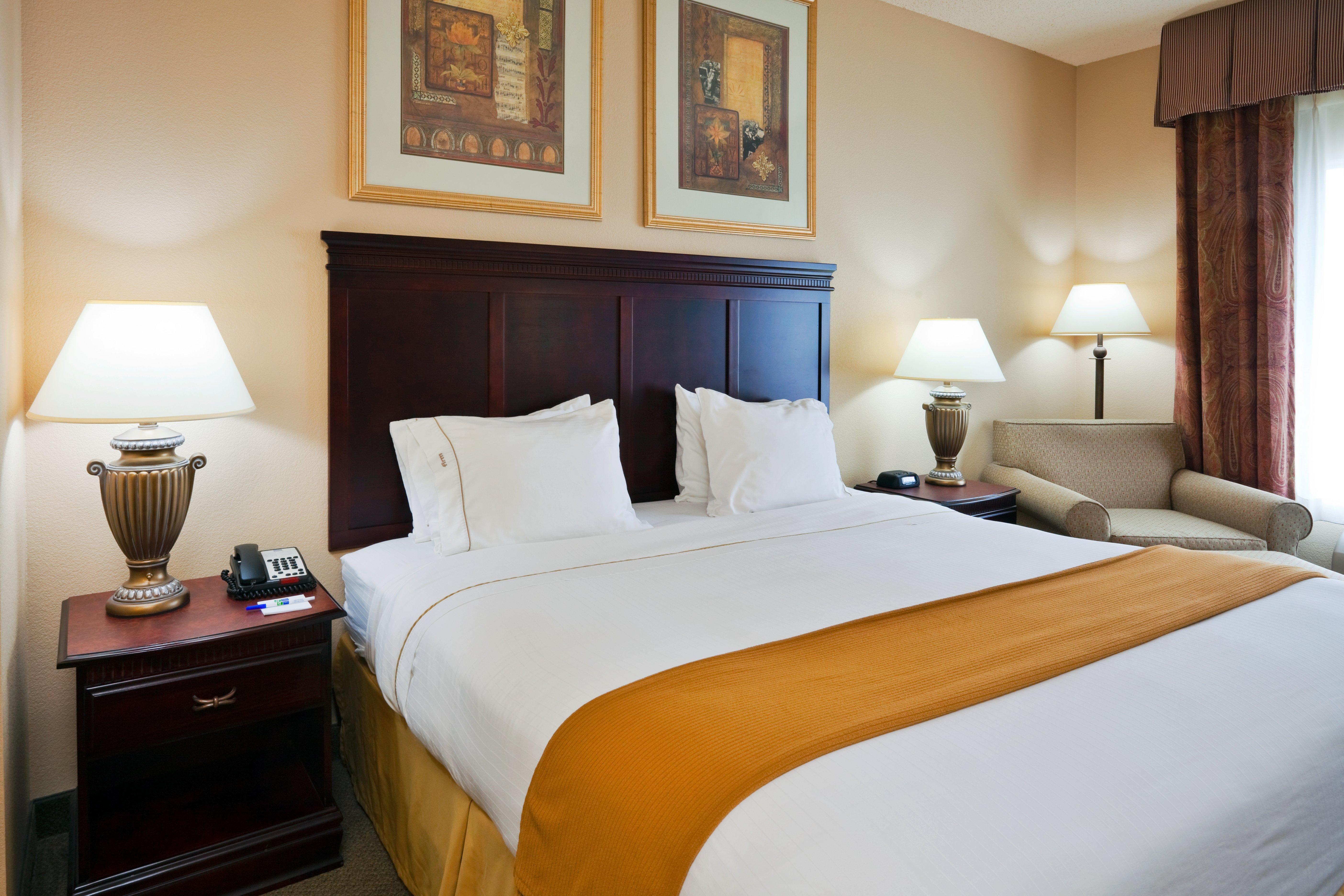 Holiday Inn Express Hotel & Suites Pell City Exteriör bild